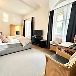 Schloss Ort 4* Passau