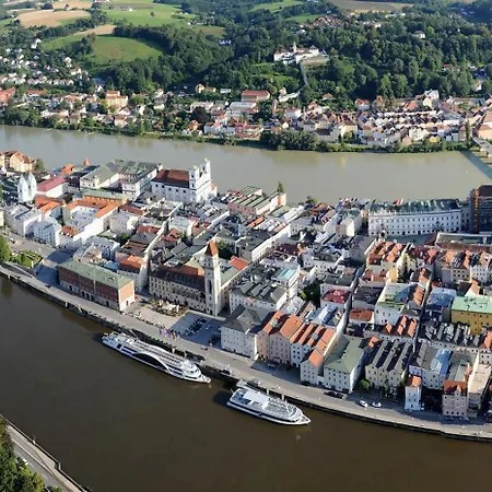 Schloss Ort Hotel Passau