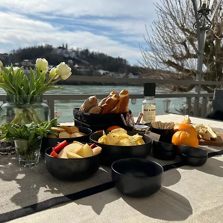 Schloss Ort Hotel Passau