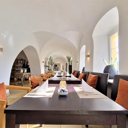 Hotel Schloss Ort Passau