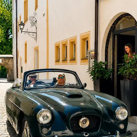 Schloß Ort 4* Passau