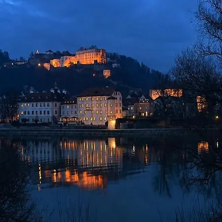 Schloss Ort Otel