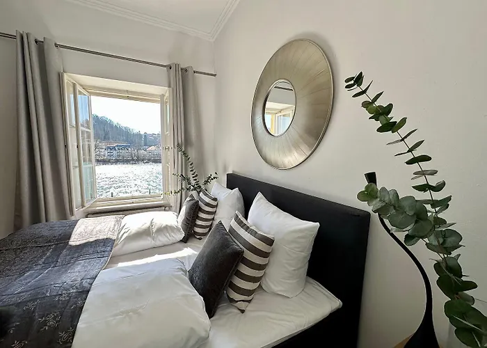 Schloß Ort Hotel Passau